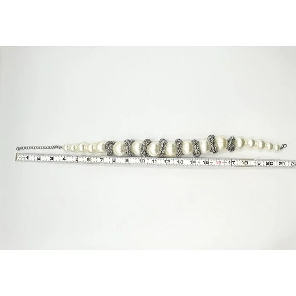 Chunky Runway Huge Wriped  Silver Tone Mesh Snake Faux Pearls Necklace‎ Set VTG - Picture 6 of 9